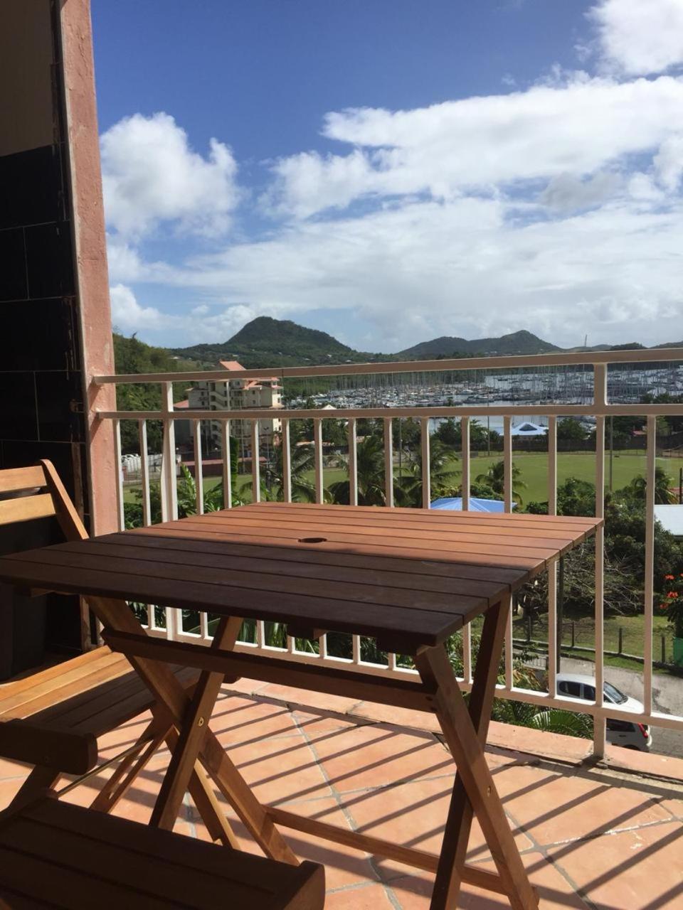 Marina Sun Apartment Le Marin Luaran gambar